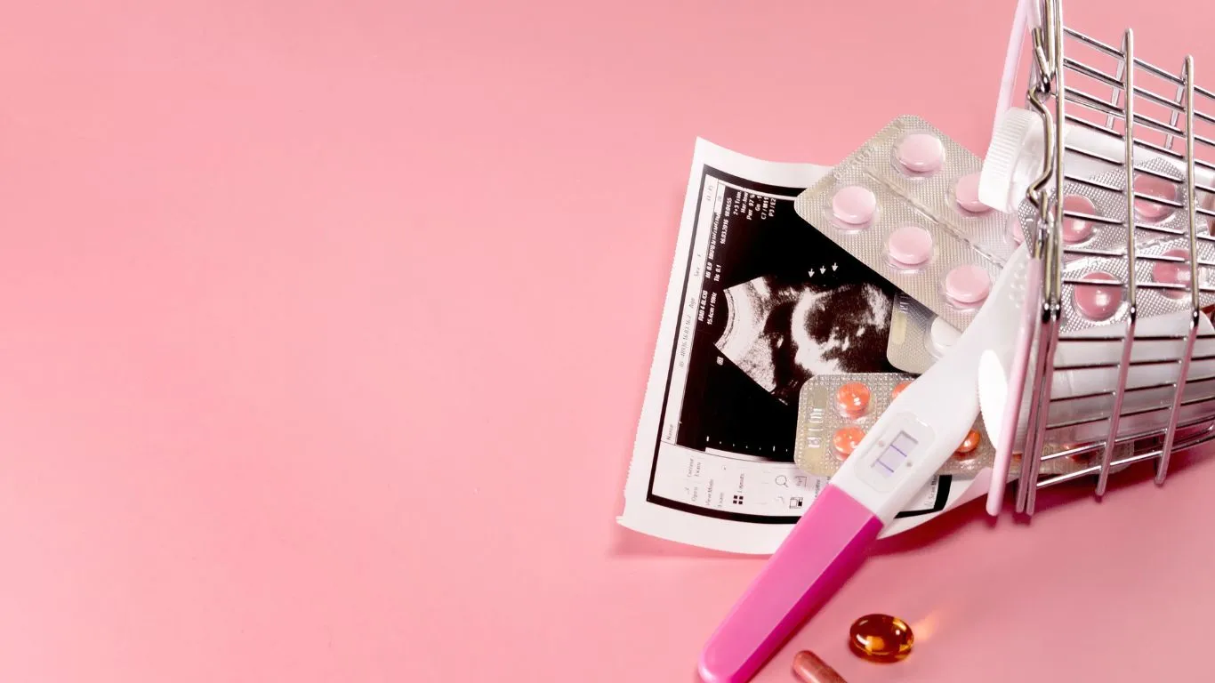 Tratamientos de fertilidad, ultrasonido y prueba de embarazo